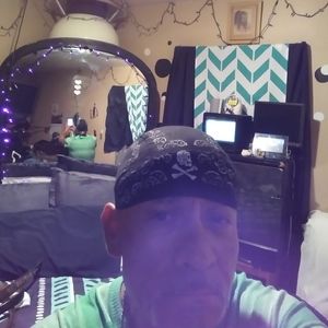 Meet your Posher, Juan